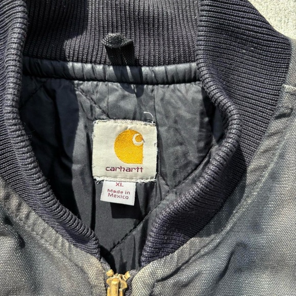 Vintage Carhartt Vest 25 x 26
Unisex XL - Picture 4 of 4